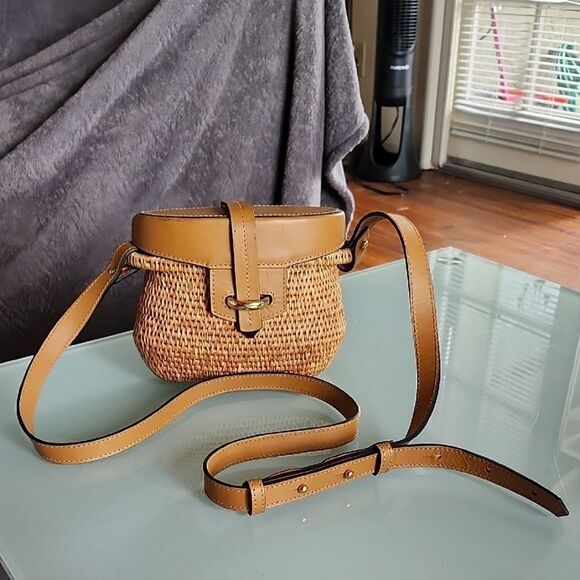 Khokho Jabu Hand Woven Shoulder Bag - Picture 4 of 14